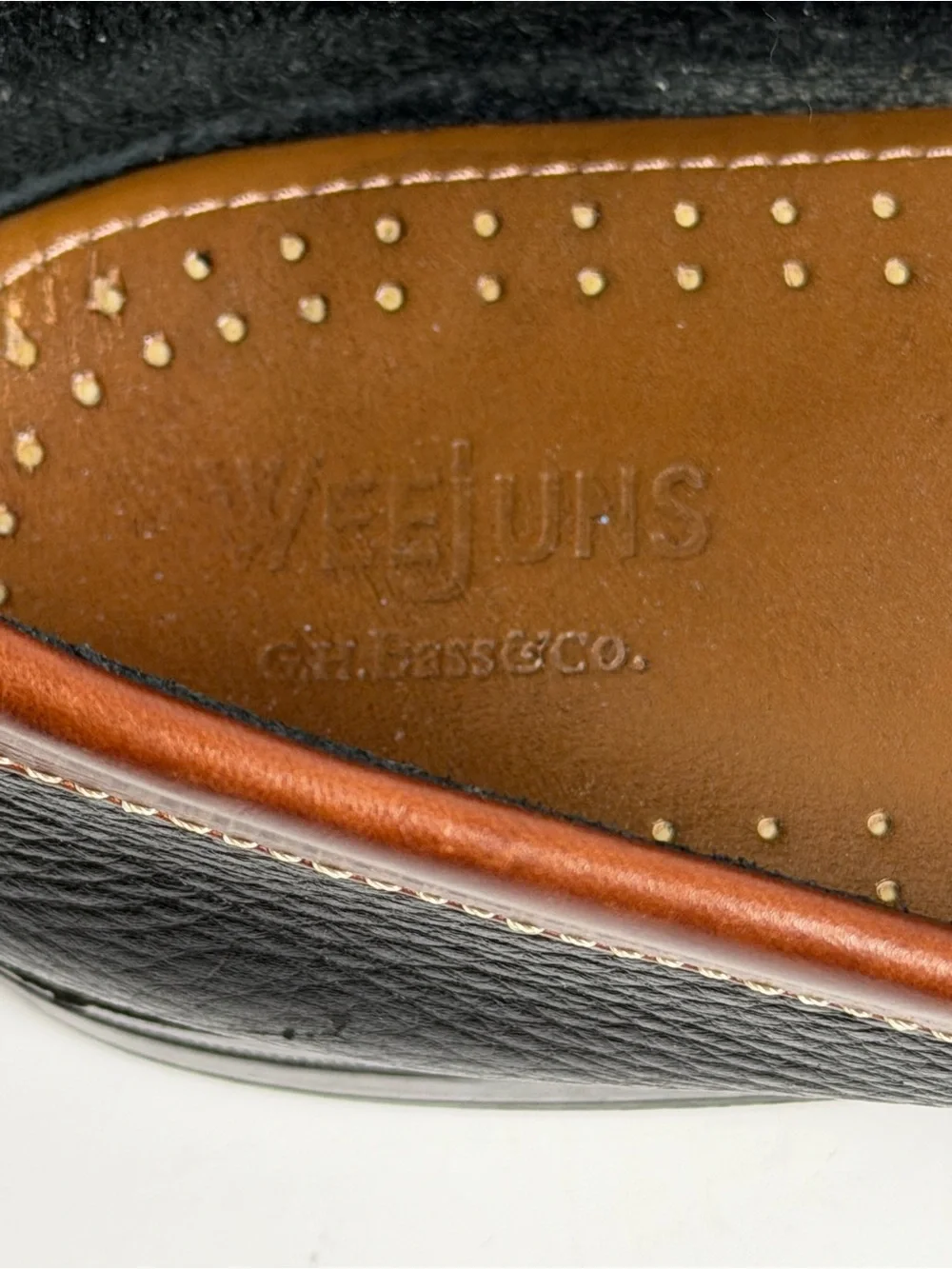 Vintage GH Bass Weejuns Kiltie Tassel Loafers Mens 9.5 Two Tone Black Brown Mcm